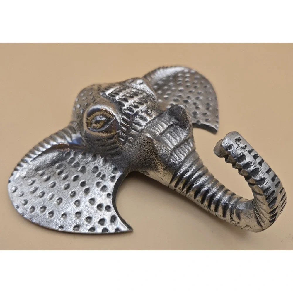 Elephant Medal‎ Wall Decor Good To Hang Things